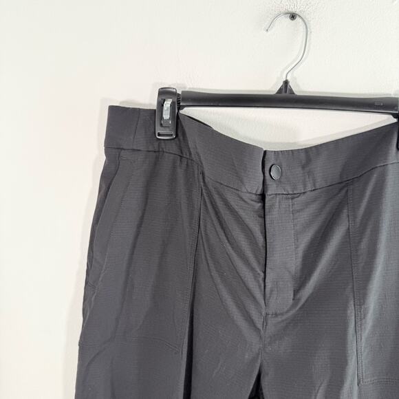 Athleta Black Trekkie Hike Pants Mid Rise Ripstop Drawcord Ankle Women Size 18 - Picture 5 of 12